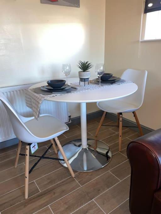Modern 2 Bedroom Apartment In Derby City Centre 外观 照片