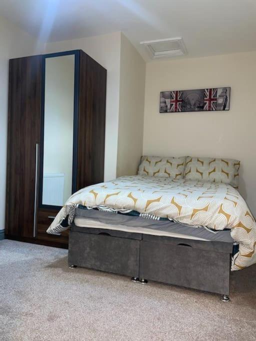Modern 2 Bedroom Apartment In Derby City Centre 外观 照片